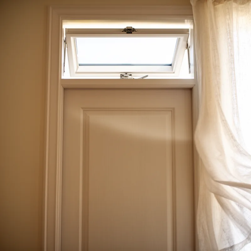 transom window