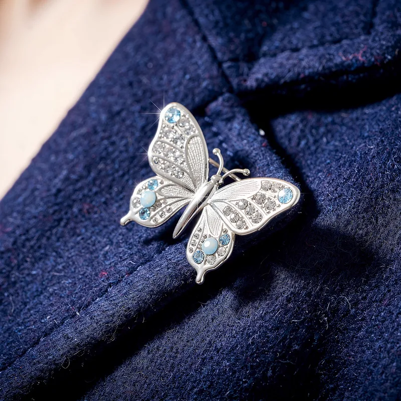 brooch